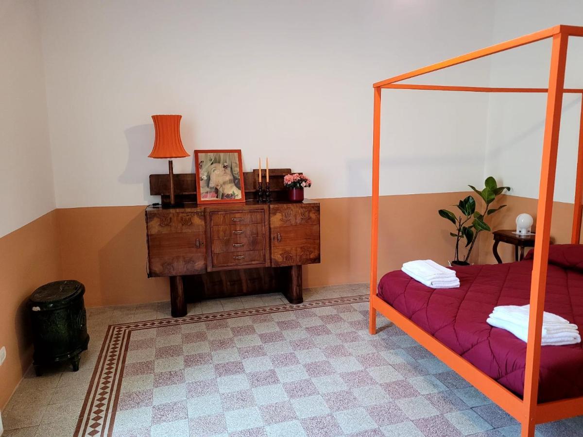 Charming Apartment With Balcony In The Historic Center Naples Exterior photo