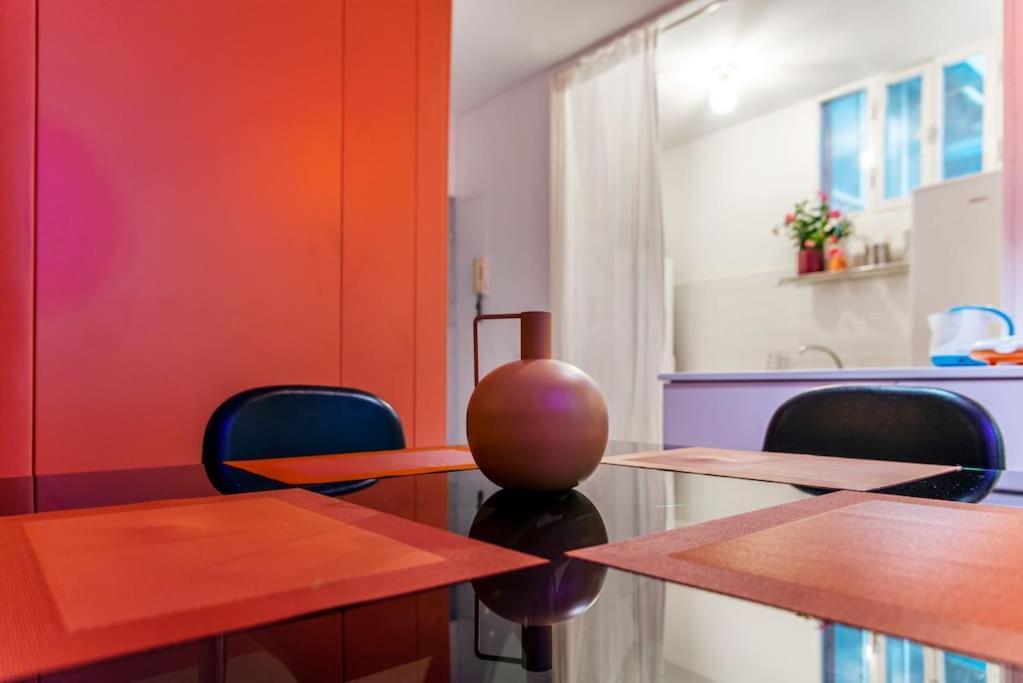 Charming Apartment With Balcony In The Historic Center Naples Exterior photo